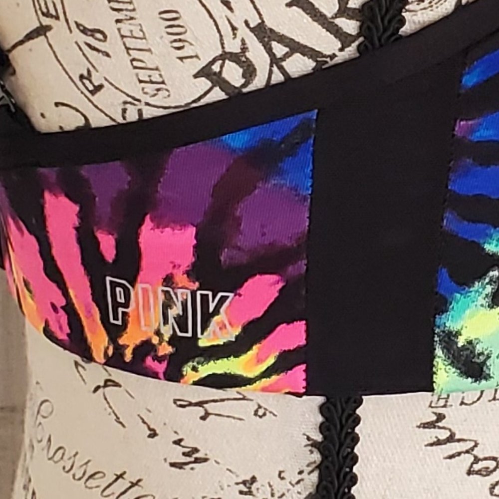 VICTORIA'S SECRET PINK SPORT ULTIMATE BRA TOP - Picture 8 of 8